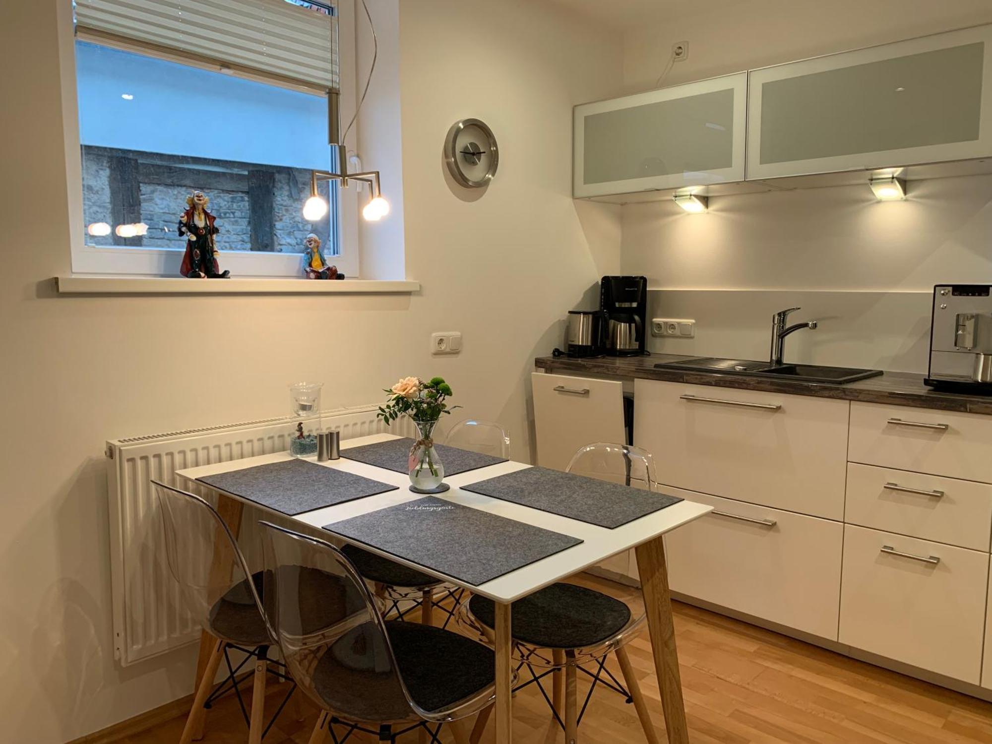 Ferienwohnung Janus Altstadt-Hameln Haus 2 Inklusive Parkplatz - Mit Und Ohne Terrasse Oder Loggia ハーメルン エクステリア 写真