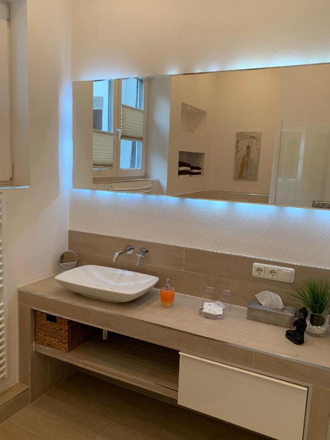 Ferienwohnung Janus Altstadt-Hameln Haus 2 Inklusive Parkplatz - Mit Und Ohne Terrasse Oder Loggia ハーメルン エクステリア 写真